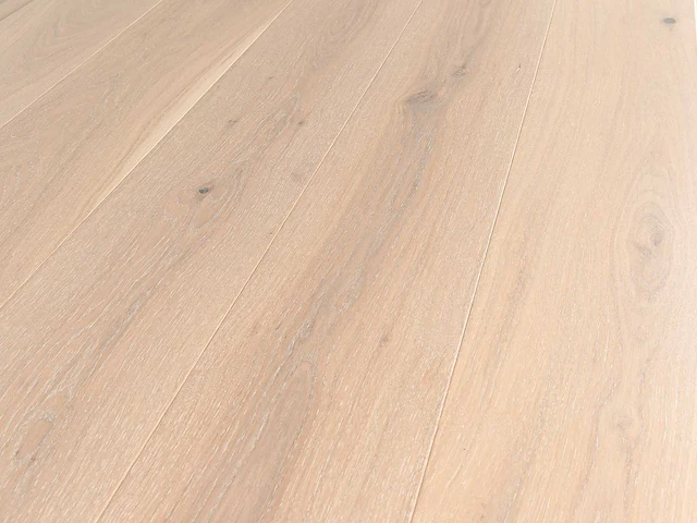 44 m2 parket eiken xl mutliplank - 2200 x 180 x 14 mm - afbeelding 1 van  4