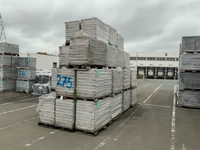 44 pallets tinto beton tegels ( 570,24m2) - afbeelding 1 van  5
