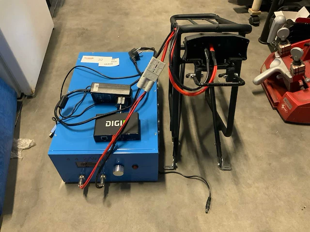 442-w-30 fiets accu tester - afbeelding 2 van  5