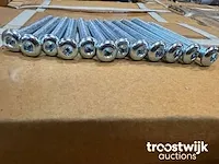 44200 inbusbouten m8x70mm lage bolkop - afbeelding 2 van  6