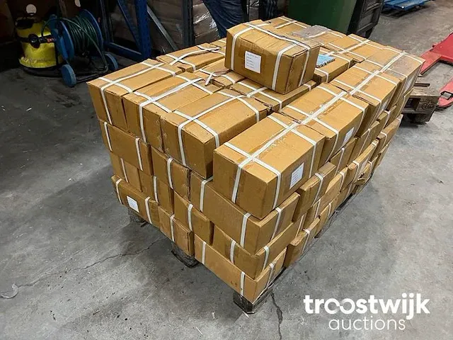 44200 inbusbouten m8x70mm lage bolkop - afbeelding 5 van  6