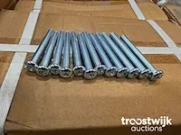 44200 inbusbouten m8x70mm lage bolkop - afbeelding 6 van  6