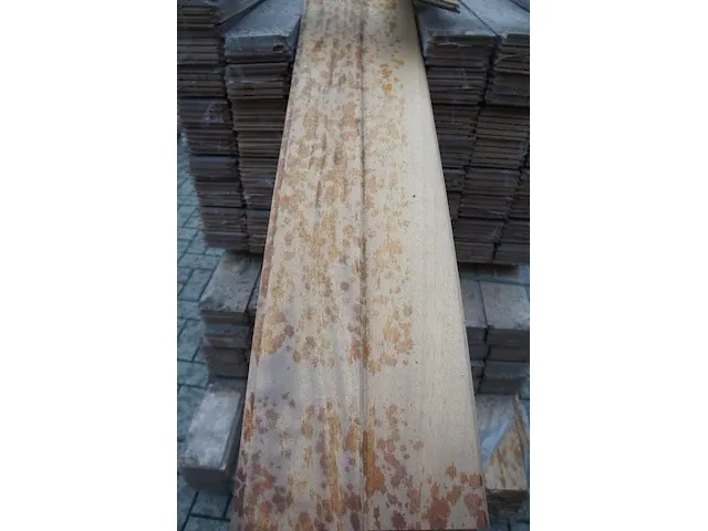 44,46 m² iroko planchetten - afbeelding 2 van  4