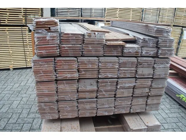 44,46 m² iroko planchetten - afbeelding 3 van  4
