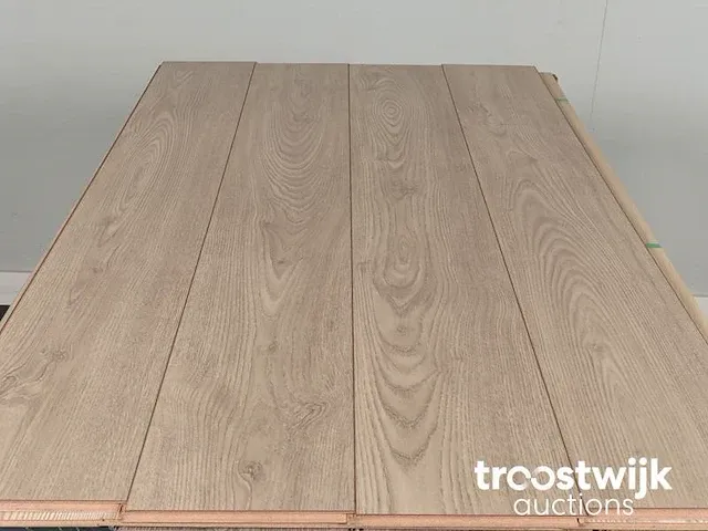 45 m2 alba laminaat - 1290 x 190 x 8 mm - afbeelding 3 van  4