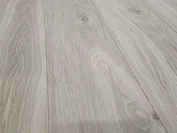 45 m2 laminaat plank - 1207 x 198 x 11 mm - afbeelding 1 van  3