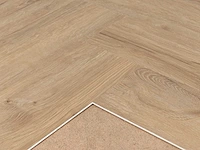 45 m2 pvc spc click visgraat - 610 x 150 x 4 mm - afbeelding 2 van  4