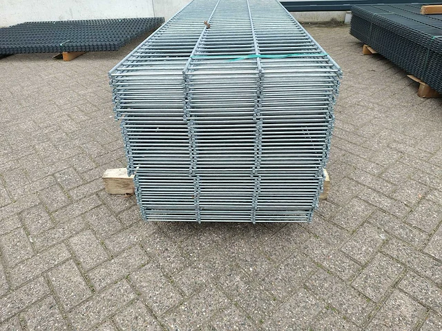 45x heras - 8/6/8 - dubbelstaafs hekwerk gegalvaniseerd - afbeelding 5 van  10