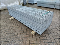 45x heras - dubbelstaafs hekwerk 8/6/8 (45x) 0,6m volbad gegalvaniseerd - afbeelding 4 van  11