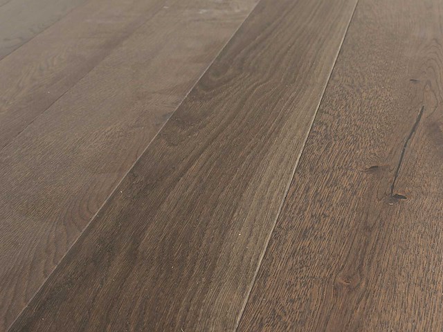 46 m2 parket eiken xl mutliplank - 1800 x 155 x 14 mm - afbeelding 1 van  4