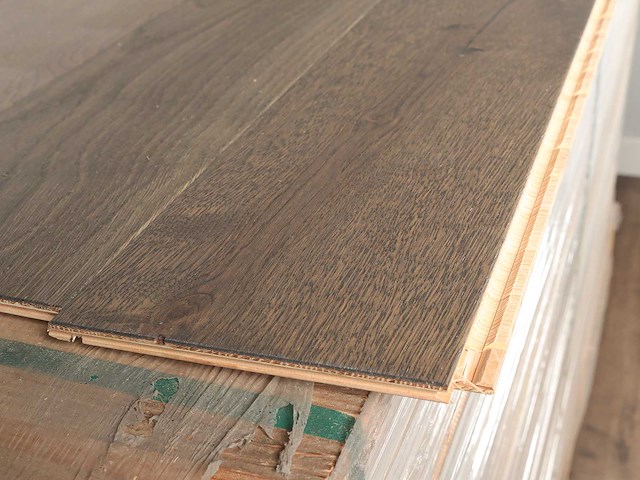 46 m2 parket eiken xl mutliplank - 1800 x 155 x 14 mm - afbeelding 2 van  4
