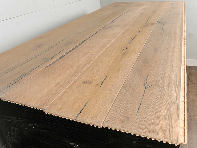 46 m2 parket eiken xl mutliplank - 2420 x 187 x 15 mm - afbeelding 2 van  4