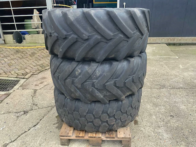 460/70r 24 verreiker band (4x) - afbeelding 1 van  5