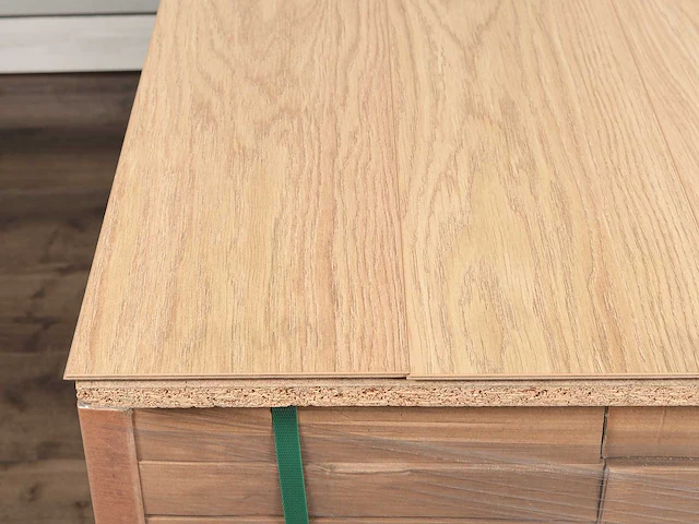 47 m2 laminaat plank - 1288 x 195 x 8 mm - afbeelding 2 van  4