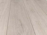 47 m2 laminaat plank - 1288 x 195 x 8 mm - afbeelding 1 van  4