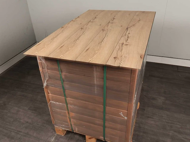 47 m2 pvc-click plank - 1290 x 203 x 4,5 mm - afbeelding 4 van  4