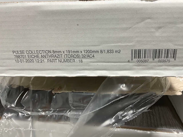 47,5m² purity pulse eiken antraciet laminaatvloer - afbeelding 8 van  11