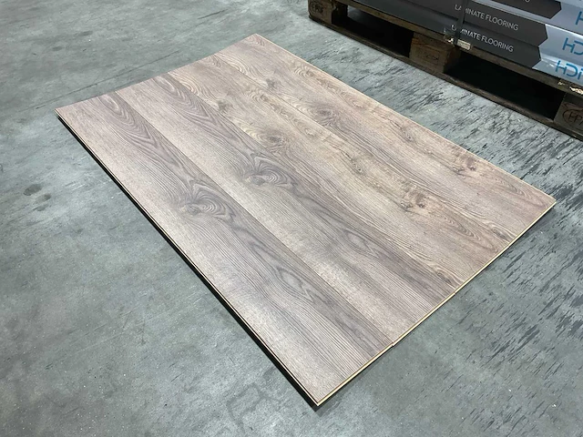 47,5m² purity pulse rustiek eiken laminaatvloer - afbeelding 4 van  11