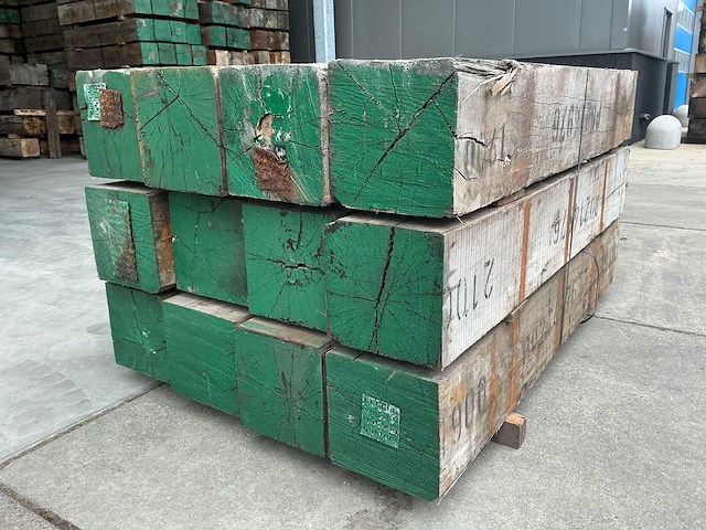 48 balken gemixt hardhout 190x30x30 - lumber reclaimd wood - afbeelding 12 van  16