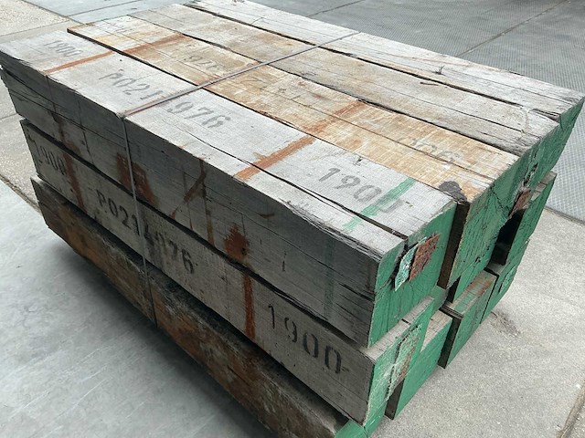 48 balken gemixt hardhout 190x30x30 - lumber reclaimd wood - afbeelding 2 van  16