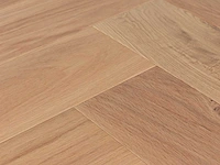 48 m2 parket eiken visgraat - 725 x 130 x 14 mm - afbeelding 1 van  4