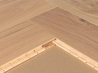 48 m2 parket eiken visgraat - 725 x 130 x 14 mm - afbeelding 2 van  4