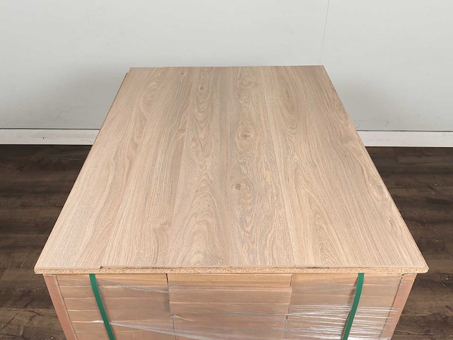 49 m2 laminaat plank - 1286 x 160 x 8 mm - afbeelding 3 van  4