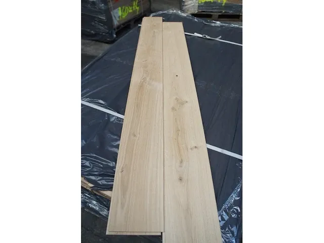 49,50 m² massief eiken parket - afbeelding 4 van  5