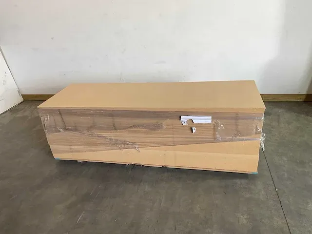 49,7m² mdf plaat 244x81.5x1.2 cm - afbeelding 1 van  6
