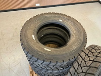 4x 295/80 r22.5 hankook retread vrachtwagenband - afbeelding 6 van  7