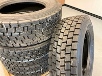 4x 315/60 r22.5 pirelli retread vrachtwagenband - afbeelding 5 van  7