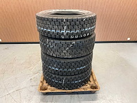 4x 315/60 r22.5 pirelli retread vrachtwagenband - afbeelding 7 van  7