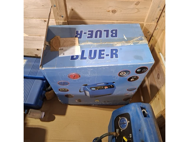 4x afzuigunit en 2x oliescheider, bleu-r - afbeelding 9 van  10