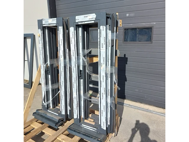 4x aluminium kozijn met kiepraam, zwartgrijs (mat) - afbeelding 4 van  13