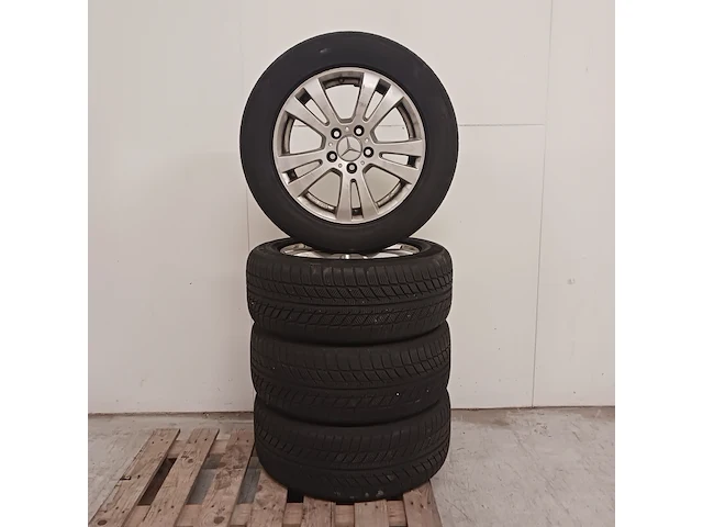 4x aluminium velg met winterband voor mercedes e, goodride, snowmaster sw608 - 225/55 r 16 - afbeelding 1 van  13