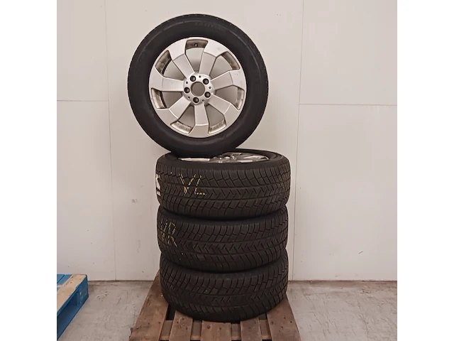 4x aluminium velg met winterband voor mercedes ml/gle, michelin, latitude alpin - 255/55 r 18 105h - afbeelding 1 van  13