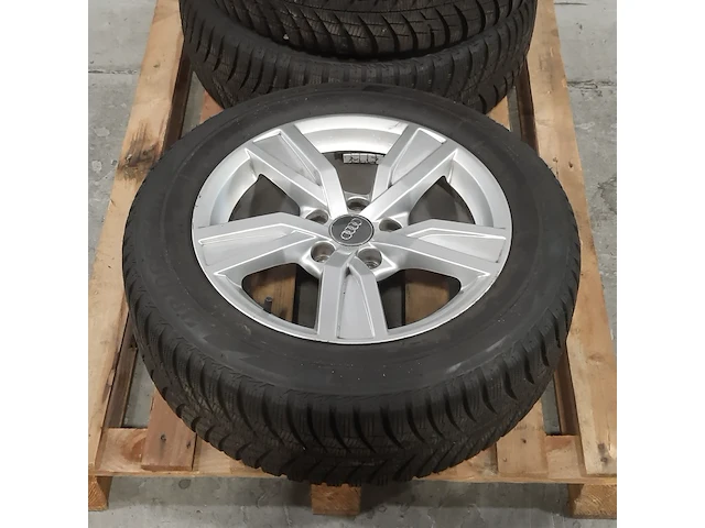 4x auto band op velg, o.a. audi - afbeelding 8 van  10