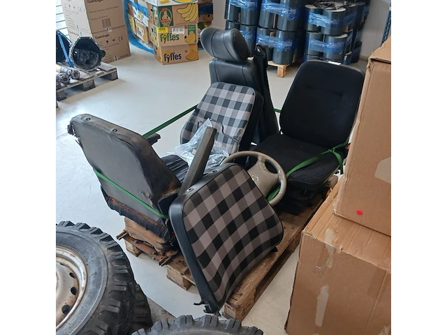 4x auto stoelen - afbeelding 12 van  18