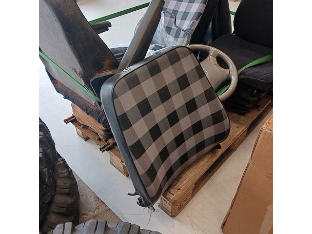 4x auto stoelen - afbeelding 13 van  18