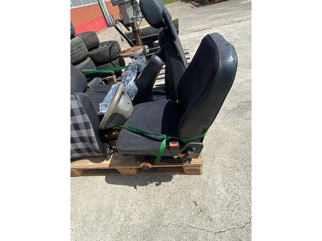 4x auto stoelen - afbeelding 18 van  18