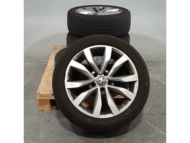 4x autoband op velg, o.a. volkswagen - afbeelding 1 van  17