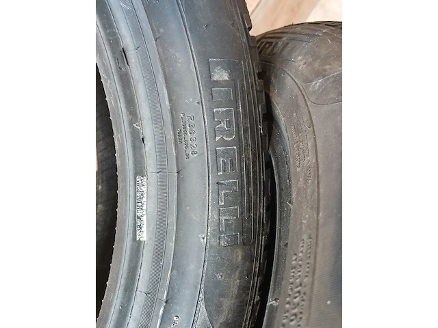 4x autobanden, pirelli, 285/40/zr21 p zero, zwart - afbeelding 3 van  9