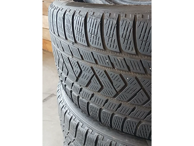 4x autobanden, pirelli, 285/40/zr21 p zero, zwart - afbeelding 7 van  9
