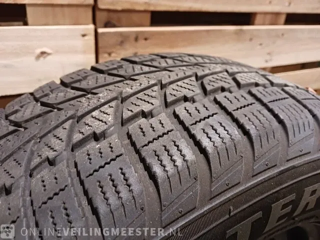 4x band met velg tyfoon professional winter, 215/65 r16 - afbeelding 2 van  9