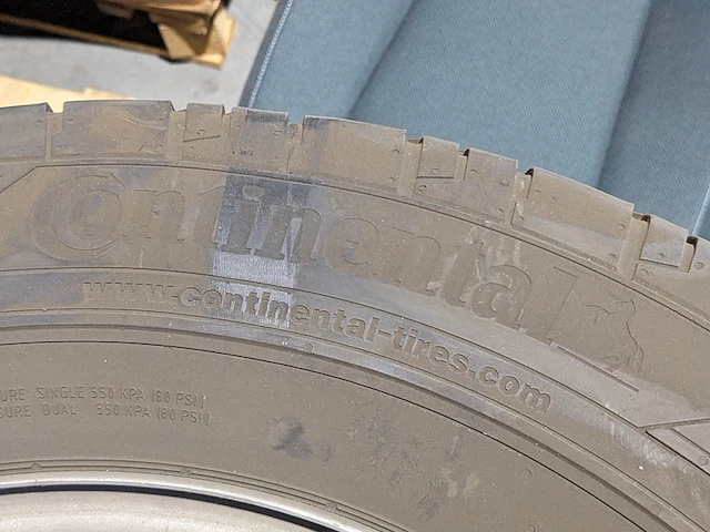4x band op velg, continental, 235/65 r16 - afbeelding 2 van  11