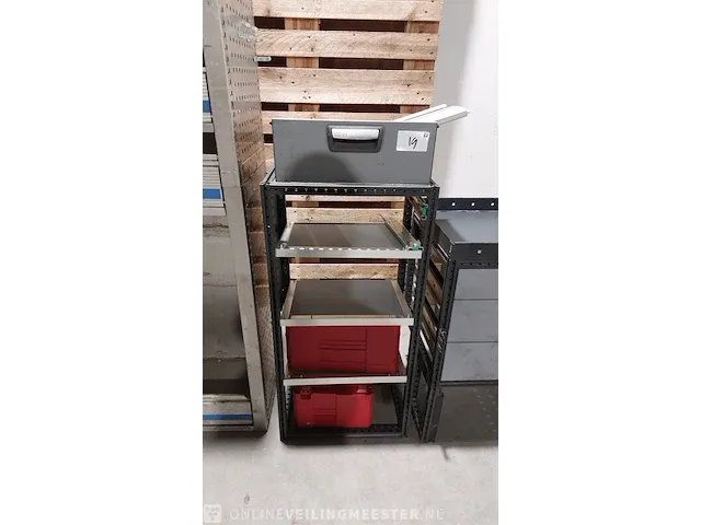 4x bedrijfswagen inrichting - afbeelding 4 van  5