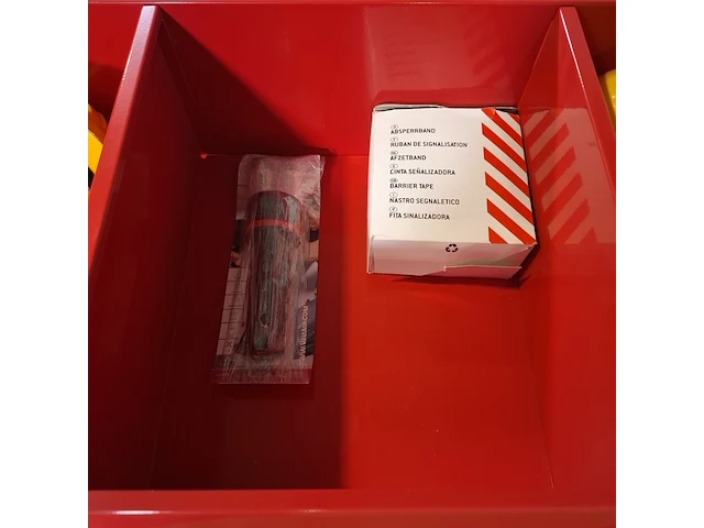 4x bhv kast met inhoud - afbeelding 5 van  7
