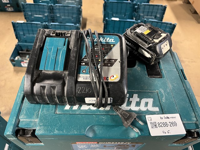 4x bouwgereedschap, 1x 18v accu, 1x lader, m-boxen makita, 2x dhs630zj, 2x dhr242zjv - afbeelding 4 van  4