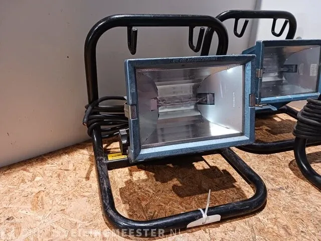 4x bouwlamp op standaard - afbeelding 4 van  9