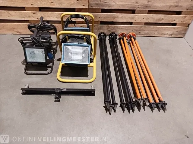 4x bouwlampen met statieven oa. eurolux - afbeelding 1 van  8
